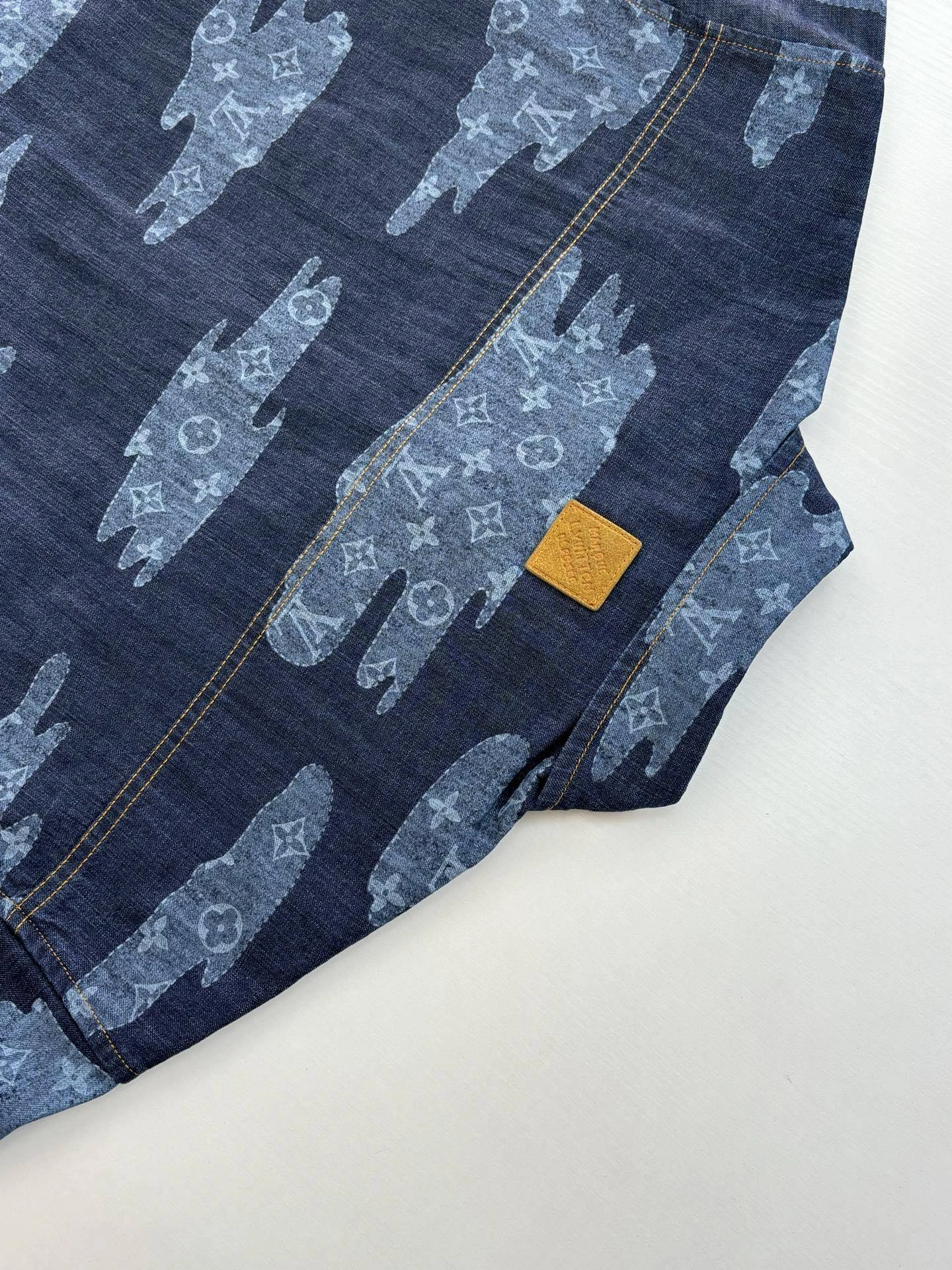 wg.luxury-- 8V Nigo oversize item:E-F363I0603